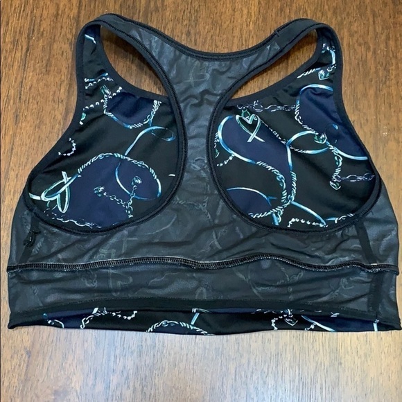 Victoria’s Secret | chain and hearts sports bra - Picture 4 of 8